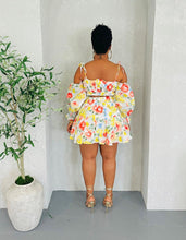 Load image into Gallery viewer, FLORAL SKIRT SET
