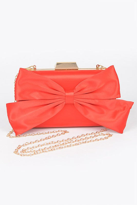 RED RIBBON CLUTCH