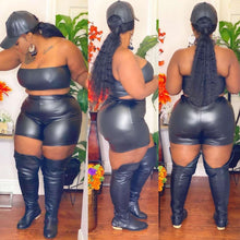 Load image into Gallery viewer, LEATHER SHORTS
