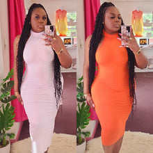 Load image into Gallery viewer, SHAUNA MIDI DRESS
