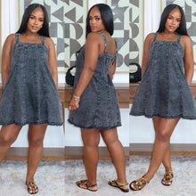Load image into Gallery viewer, DENIM BABYDOLL DRESS
