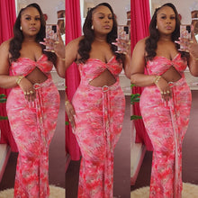 Load image into Gallery viewer, TRINITY MAXI DRESS
