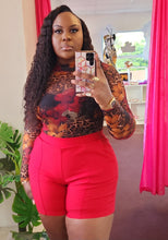 Load image into Gallery viewer, SPORTY SHORTS
