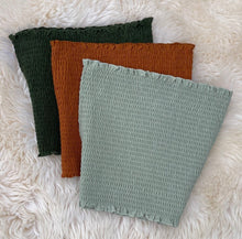 Load image into Gallery viewer, TUBE CROP TOP (3 PACK)
