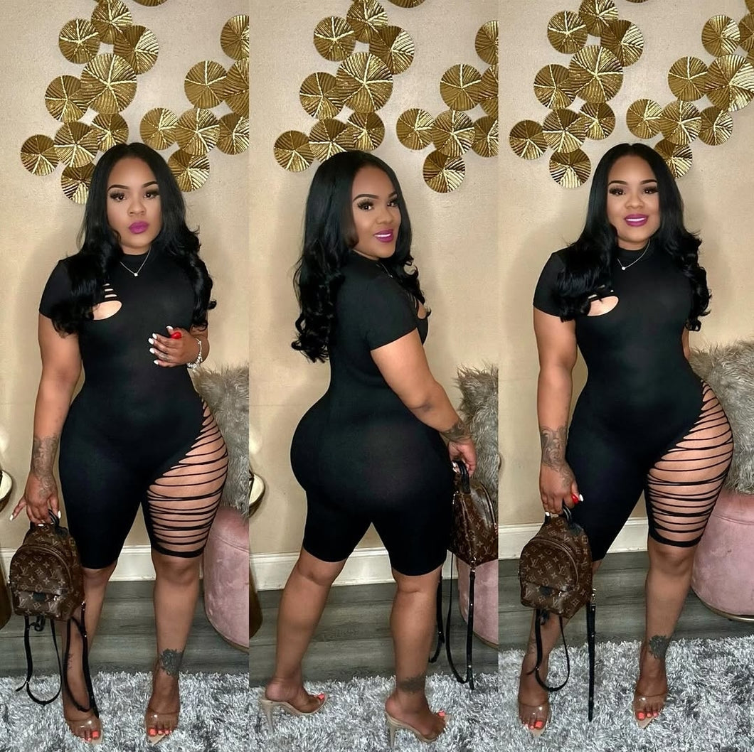 BADDIE JUMPSUIT