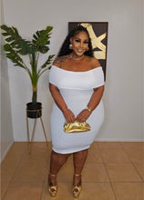 Load image into Gallery viewer, THEMBI BODYCON DRESS
