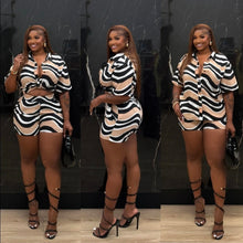 Load image into Gallery viewer, AROMA LENIN SHORT SET
