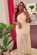 Load image into Gallery viewer, ARIANA MAXI DRESS
