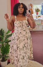 Load image into Gallery viewer, SANDY MAXI DRESS
