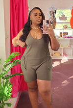 Load image into Gallery viewer, POCKET ROMPER
