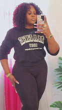 Load and play video in Gallery viewer, MAINE SWEATSHIRT
